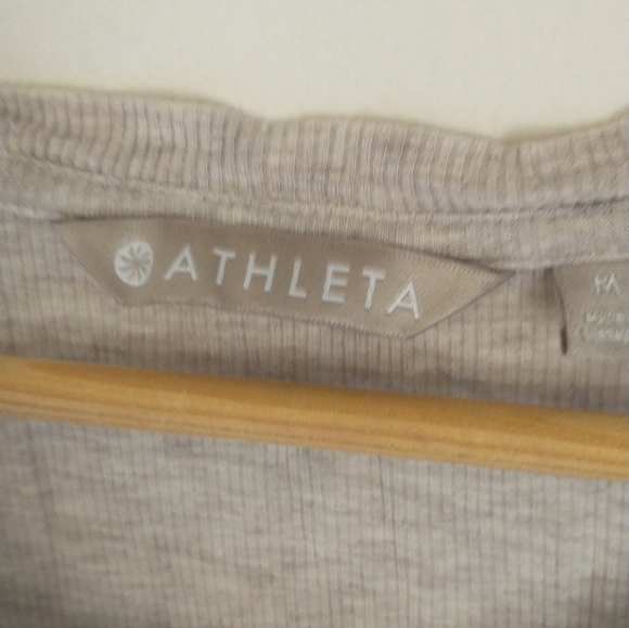 Athleta Light Gray Tank Top - Picture 4 of 5